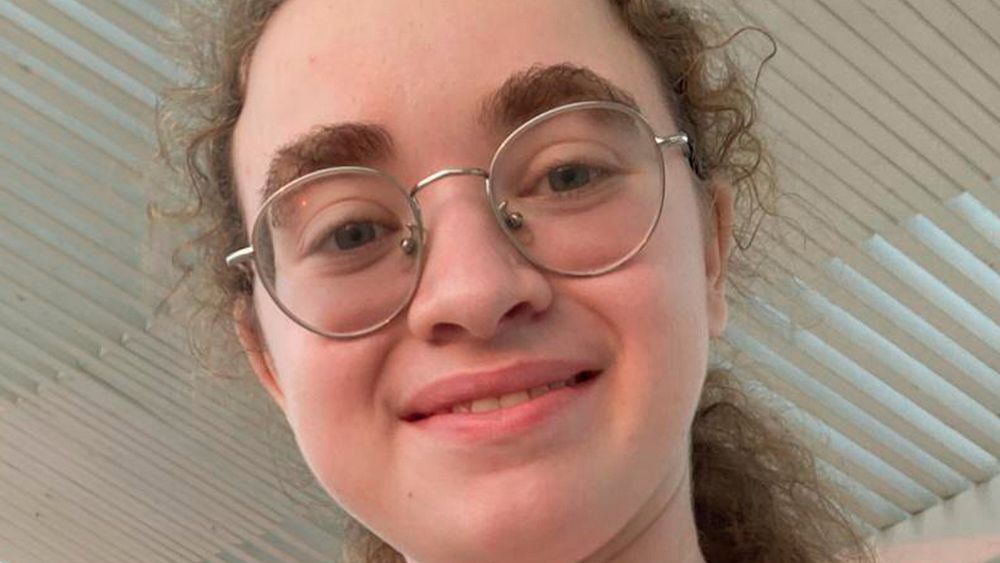 “كلبتي دعمتني معنويًا”.. رهينة إسرائيلية سابقة تكشف عن ظروف احتجازها لدى حماس في غزة