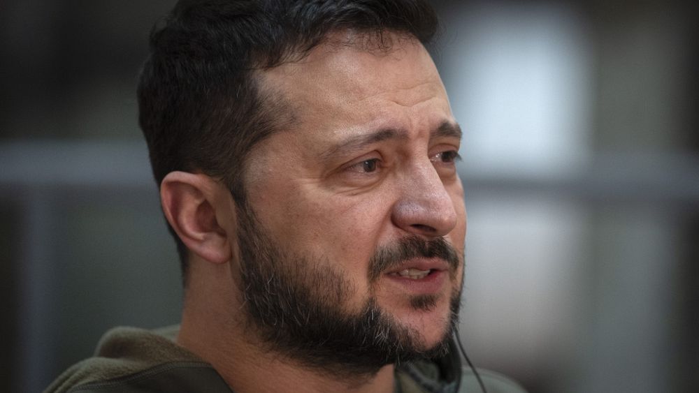 زيلينسكي: تأخير المساعدات الأميركية لأوكرانيا “تحقيق لأحلام” بوتين