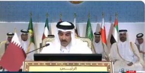 أمير قطر يدعو إلى تحقيق دولي في المجازر الإسرائيلية بقطاع غزة