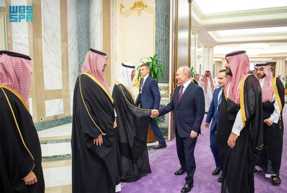 ولي العهد: بوتين ضيفٌ خاصٌ وعزيز جداً.. علاقة السعودية وروسيا قوية