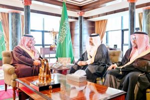 أمير تبوك لرئيس «التنمية الزراعية»: استمروا في استقطاب السعوديين وأتيحوا الفرص لهم