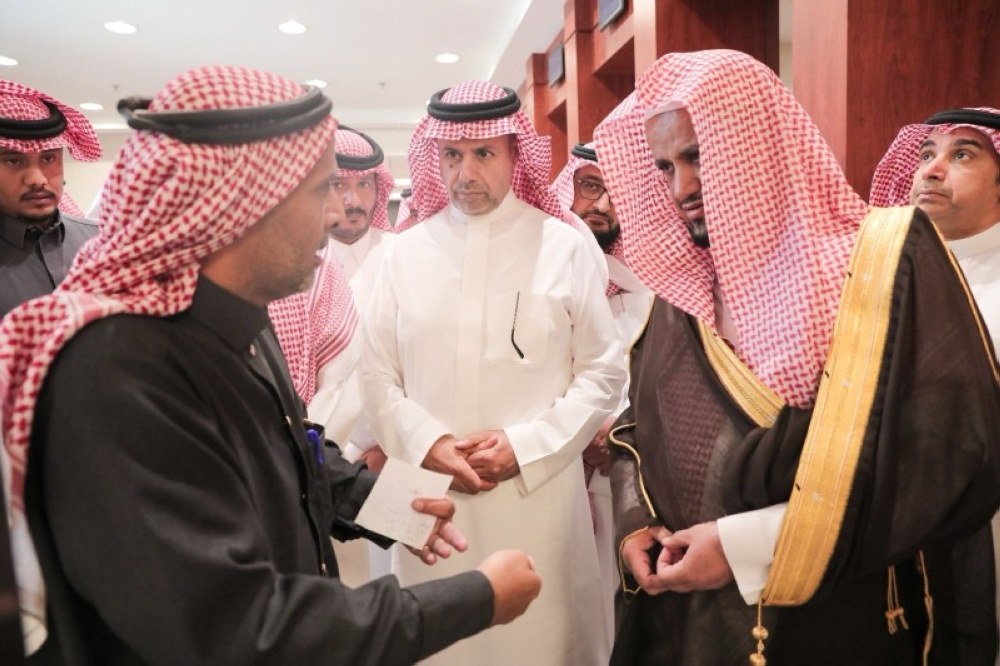 المعجب لـ «النيابات»: انجزوا قضايا الموقوفين فورا