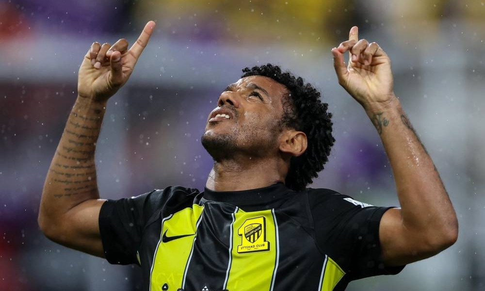 «روما» يسجل ثالث أهدافه بالمونديال مع العميد