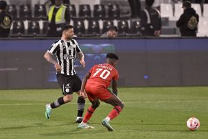 «الشباب» يتعادل مع الاتفاق في «دوري روشن»