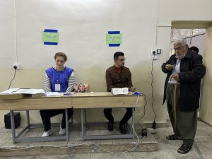 العراقيون ينتخبون مجالس المحافظات للمرة الأولى منذ 10 سنوات