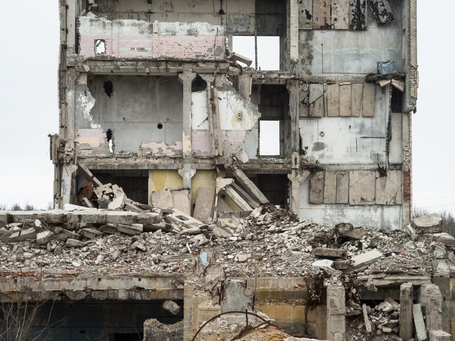 إعادة استخدام ركام المباني لبناء أخرى أصبح ممكنا