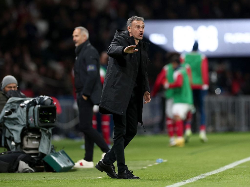 قبل مواجهة دورتموند بختام منافسات “مجموعة الموت”.. إنريكي: مصير باريس سان جيرمان بيده