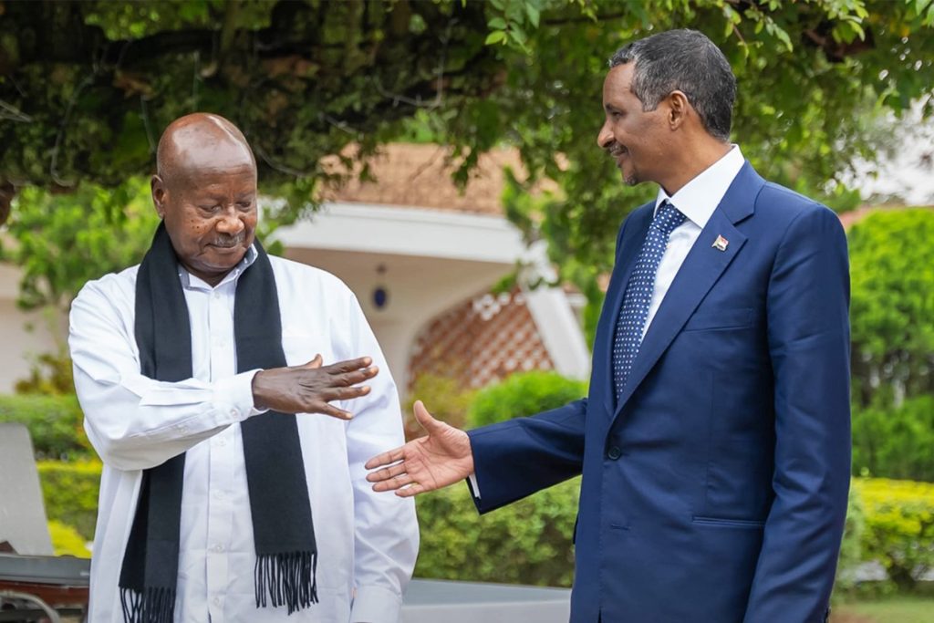 ظهور بعد اختفاء.. ماذا يفعل حميدي مع قادة إيغاد؟