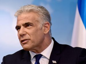 يائير لبيد: أفضل طريقة لتدمير حماس هي مهاجمة مصادرها المالية