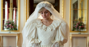 ” التاج”.. أميرة القلوب التي عذبها حب الناس