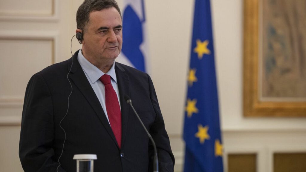 رغم أن إسرائيل لم تعترف بها.. وزير خارجيتها يشير للمحرقة الأرمنية ويتهم تركيا “بالإبادة الجماعية”