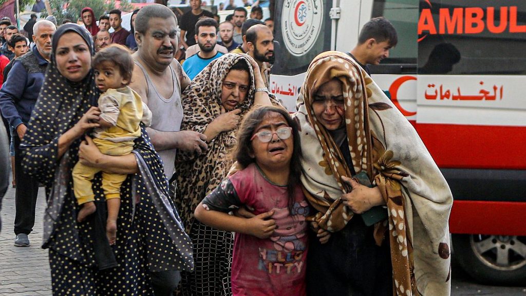 اليوم 98 من الحرب على غزة| قصف متواصل على القطاع والأجواء الباردة والأمطار تفاقم معاناة السكان