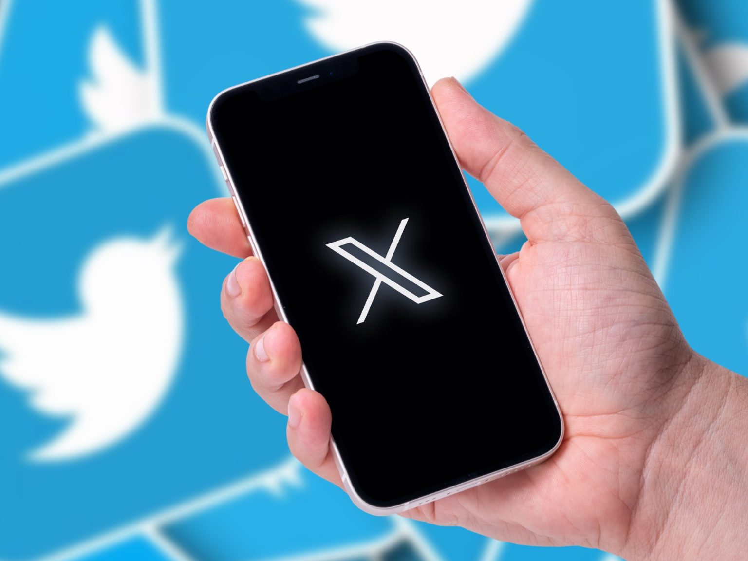 “إكس” تطلق ميزة مفاتيح المرور في هواتف آيفون