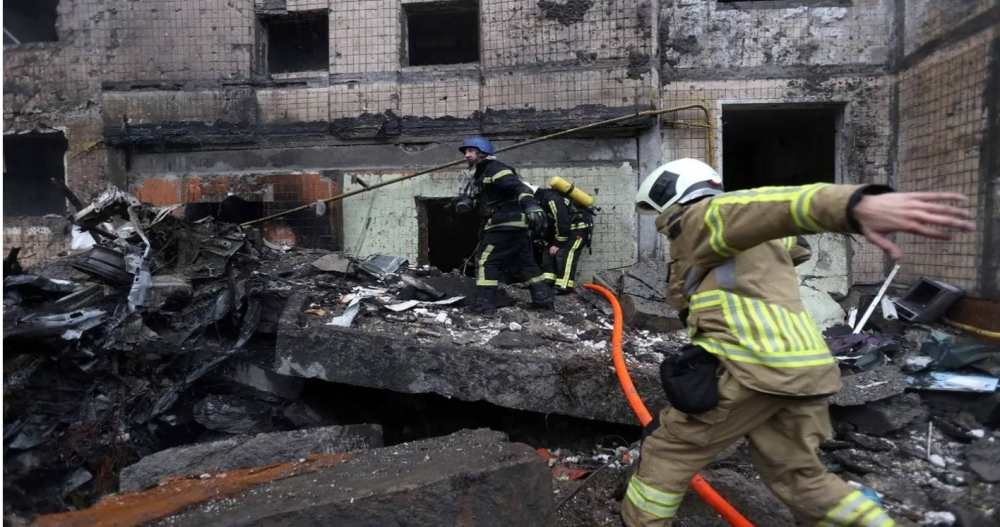 روسيا تستهدف أوكرانيا بهجوم كبير بالصواريخ والمسيرات