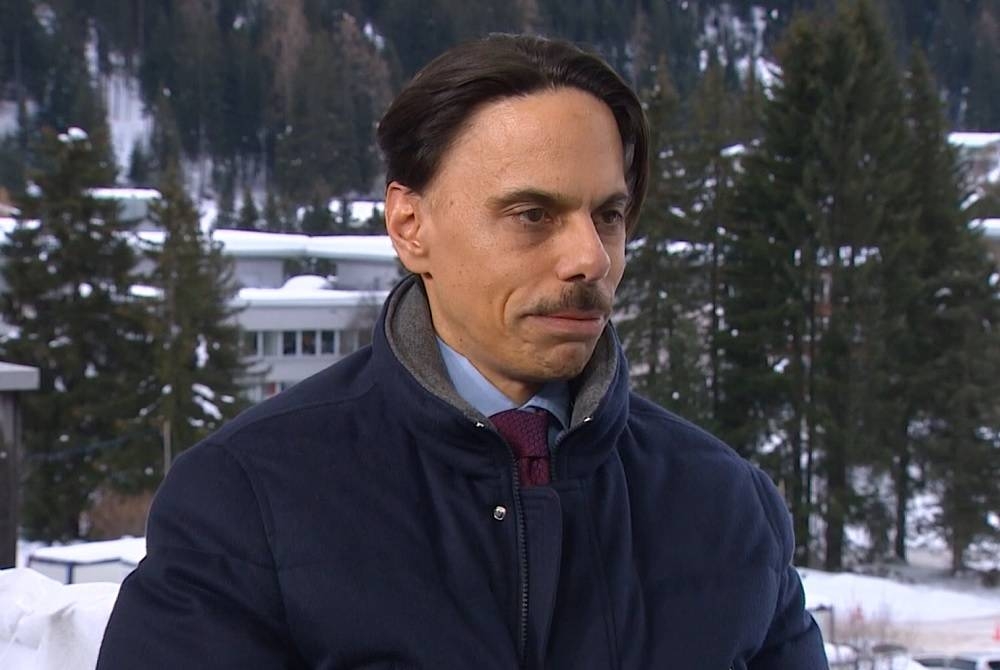 وزير الخارجية السعودي: التوتر في البحر الأحمر قد يخرج عن نطاق السيطرة