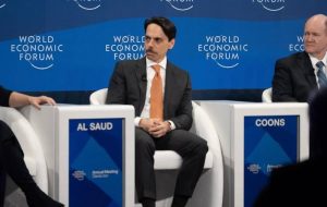 السعودية تعلن استضافة اجتماع خاص للمنتدى الاقتصادي العالمي في أبريل