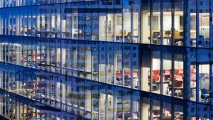 هل يمكننا تحويل كل تلك المباني المكتبية الفارغة إلى مساكن؟