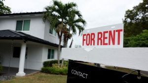 ويتضرر المستأجرون بشدة من التضخم أكثر من أصحاب المنازل