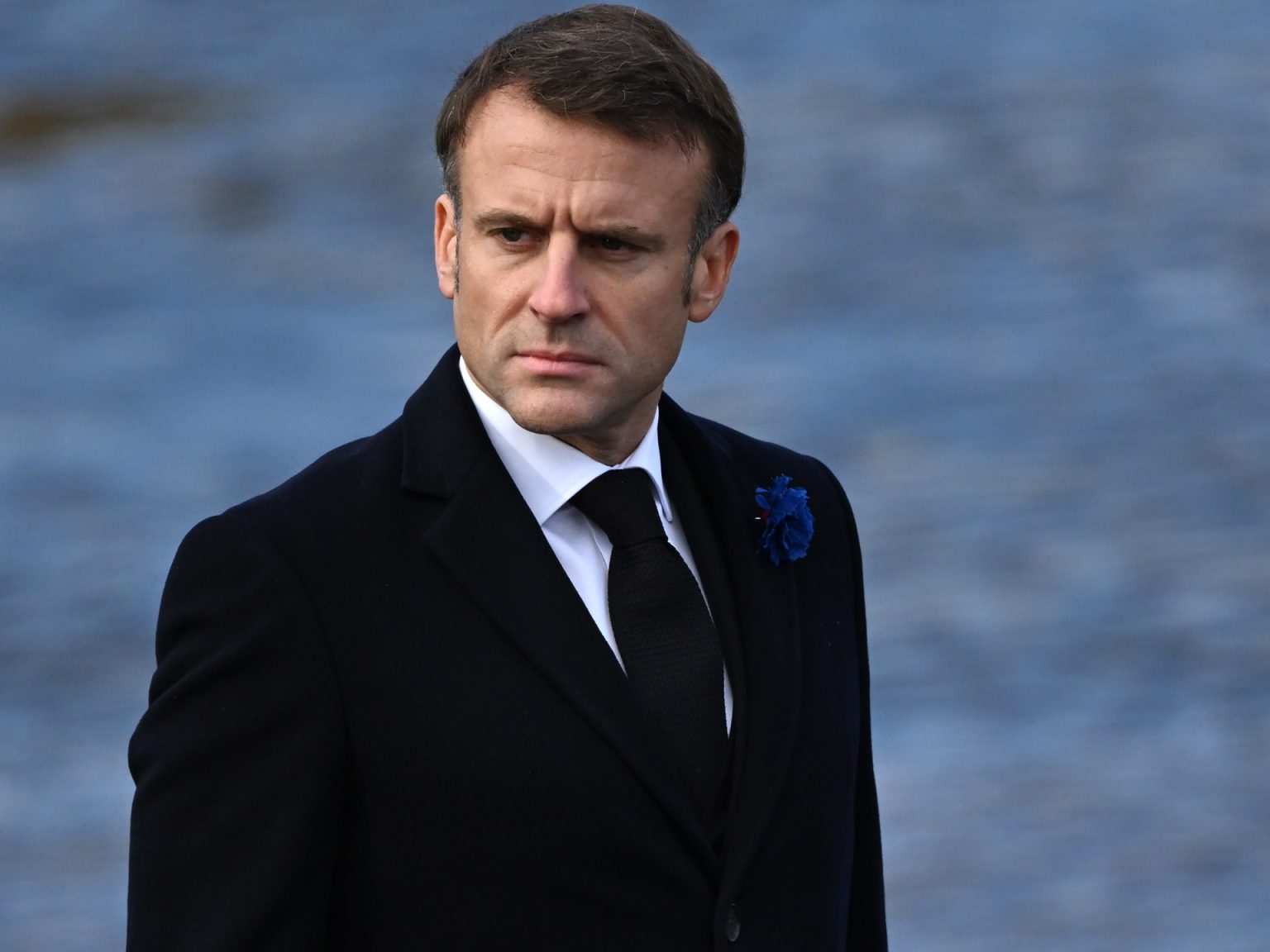 أكثر من 260 مثقفا وفنانا يطالبون ماكرون بالسعي لوقف فوري لإطلاق النار بغزة