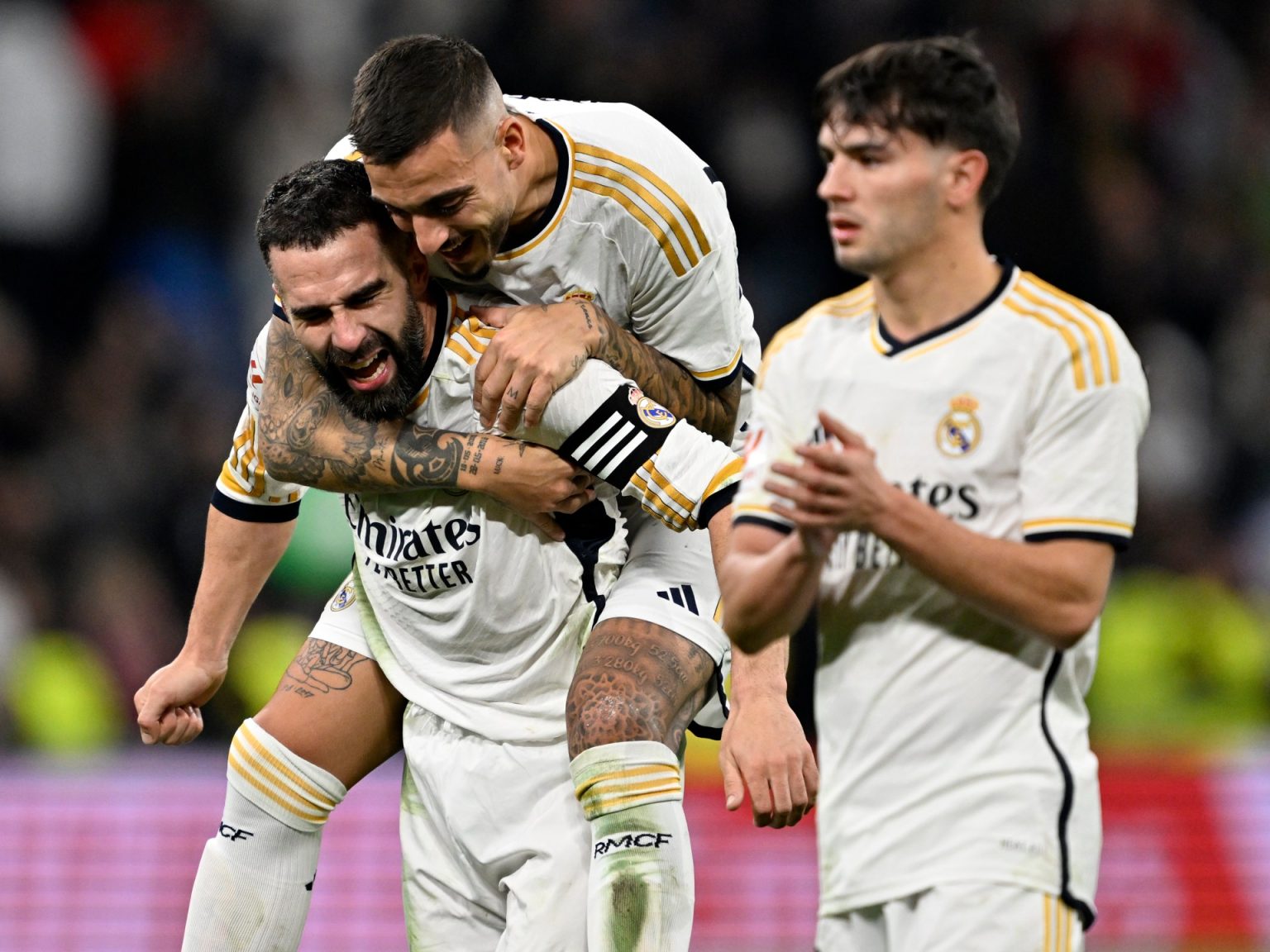 شاهد.. ريال مدريد ينتفض ويهزم ألميريا بعد جدل تحكيمي