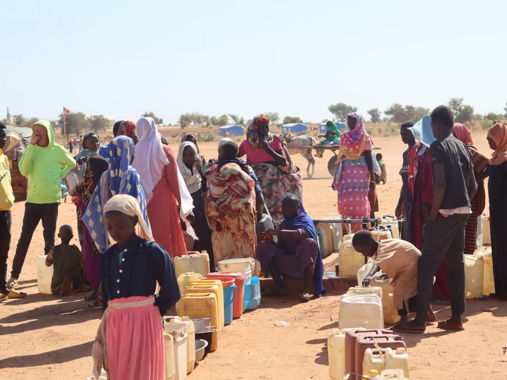 مقال بفورين بوليسي: في السودان ضعوا المساعدات الإنسانية قبل المحادثات