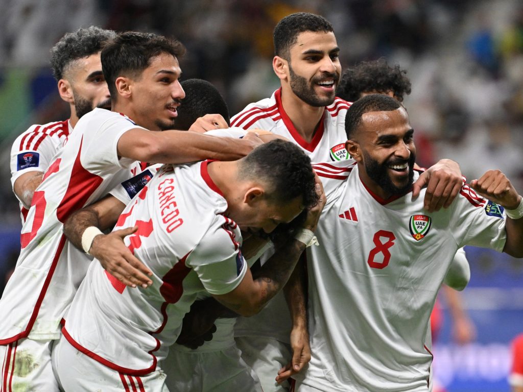 الإمارات تهزم هونغ كونغ بثلاثية في كأس آسيا لكرة القدم