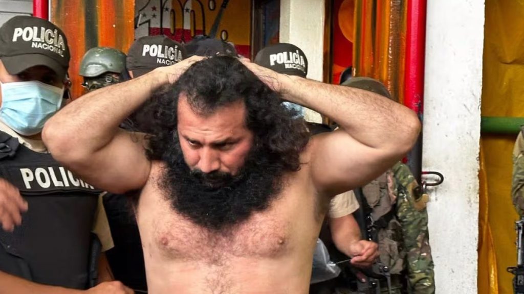 “فيتو” يثير الرعب في كيوتو.. 5 أسئلة لفهم ما تشهده الإكوادور