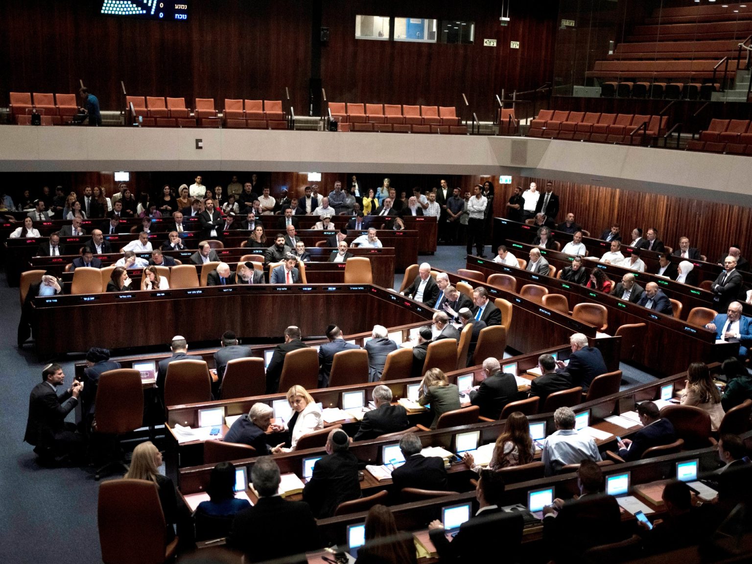 لإضرارها بأمنها.. إسرائيل تدرس إغلاق مكاتب قناة إعلامية أجنبية