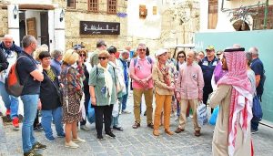 “بلد الفن” تستقطب الزوار والسياح بجدة التاريخية