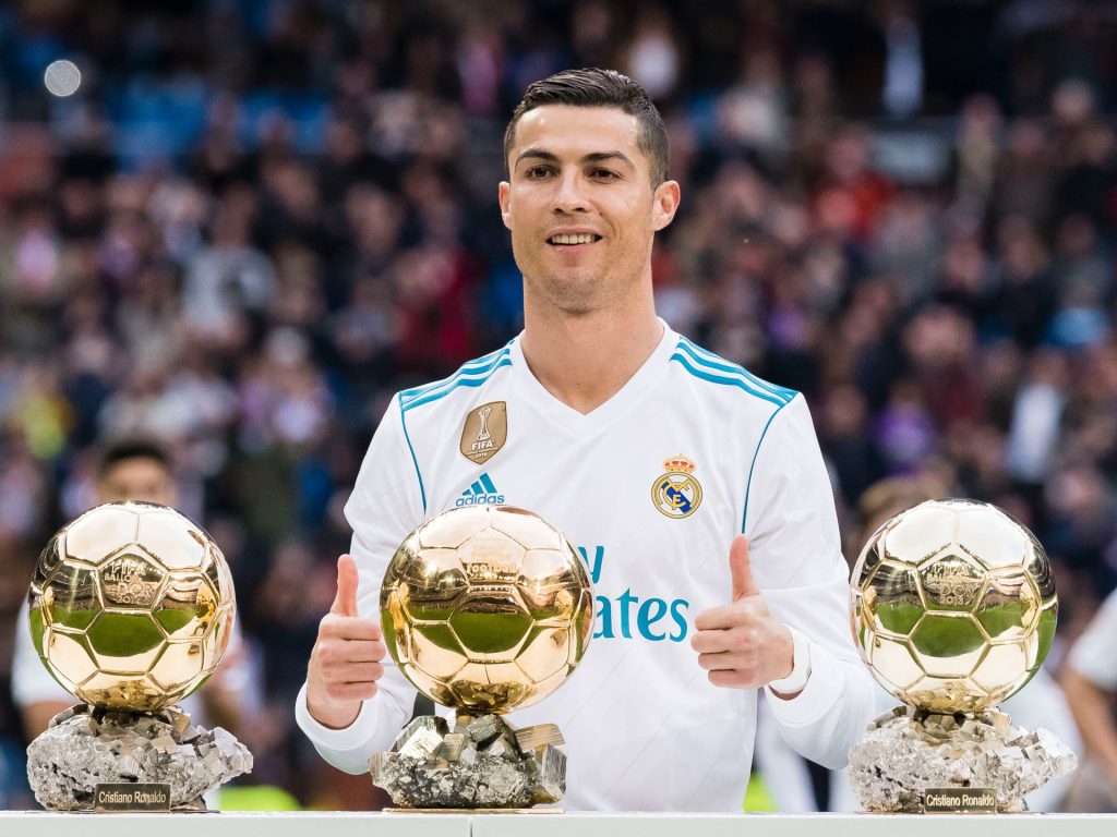رونالدو: جائزتي الكرة الذهبية والأفضل فقدتا مصداقيتهما