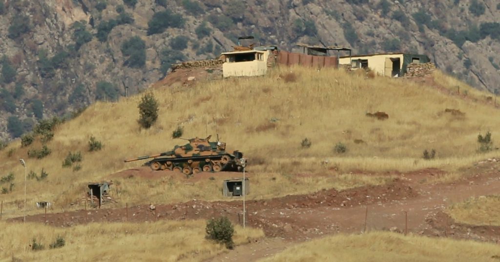 مقتل 9 جنود أتراك في هجوم على قاعدتهم شمال العراق وأنقرة ترد بغارات