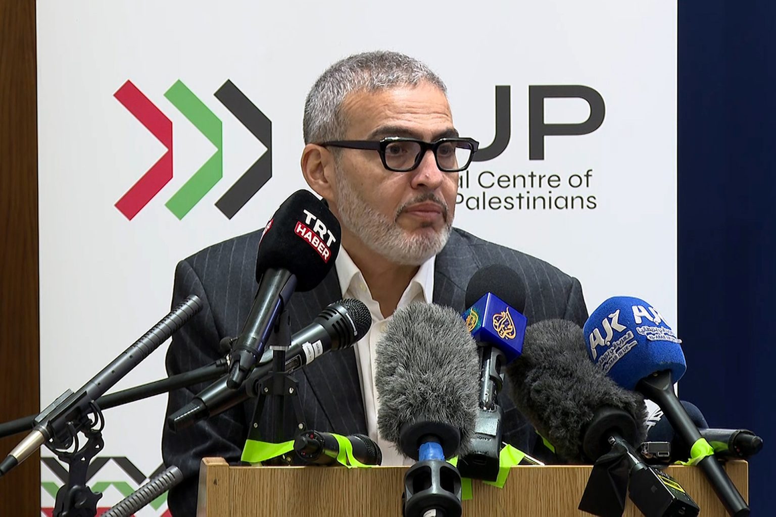 شهادة طبيب عائد من غزة: إسرائيل استخدمت الفوسفور الأبيض في القطاع