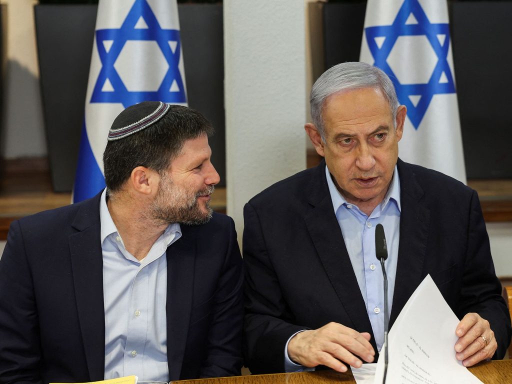 إسرائيل توافق على تسليم أموال الضرائب للسلطة الفلسطينية عبر النرويج