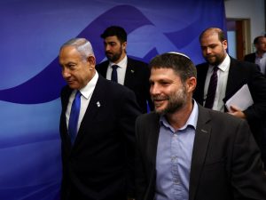 إسرائيل تبحث تحويل أموال المقاصة للفلسطينيين من خلال طرف ثالث