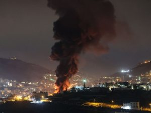 مواجهات واعتقالات بالضفة الغربية وسط تحذيرات إسرائيلية من انفجار وشيك