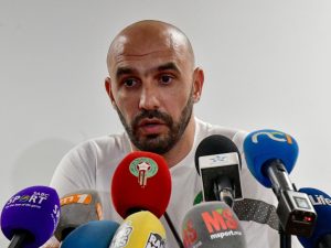 يواجه تحديا جديدا بكأس أمم أفريقيا.. طريق الركراكي مدرب المغرب للعالمية