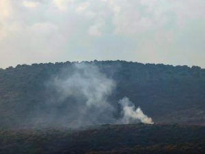 رشقة صواريخ من جنوب لبنان باتجاه مواقع إسرائيلية