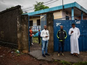 جزر القمر تصوت بانتخابات الرئاسة مع ترشح عثماني لولاية ثالثة أمام معارضة مقسمة