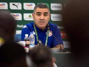 شاهد- مدرب تونس معتذرا بعد الهزيمة: الأرجنتين خسرت مباراتها الأولى وفازت بكأس العالم