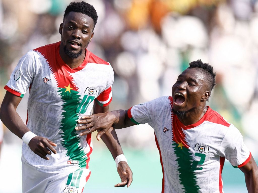 شاهد.. بوركينا فاسو تتصدر المجموعة الرابعة بفوز قاتل على موريتانيا