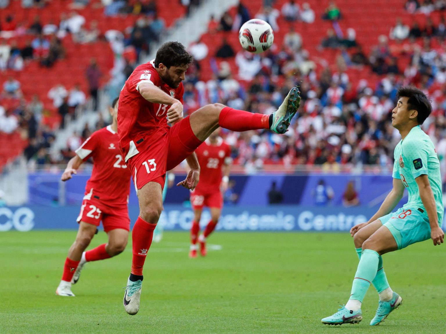 لبنان يتعادل سلبيا مع الصين في كأس آسيا