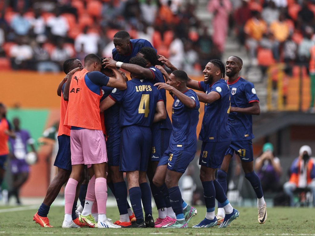 الرأس الأخضر في أمم أفريقيا.. ينتصر ويتصدر مجموعته وأول منتخب يتأهل لثمن النهائي