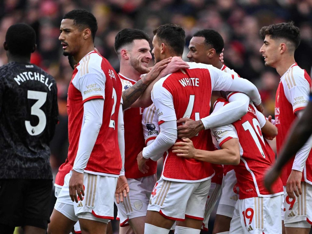 أرسنال يكتسح كريستال بالاس بخماسية في البريميرليغ