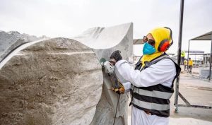 ملتقى “طويق للنحت” يعود في 14 يناير بشعار “أبعاد متحركة”