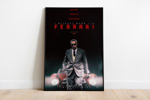 فيلم “فيراري”.. سيارات سريعة وحبكة لا تستطيع مجاراتها