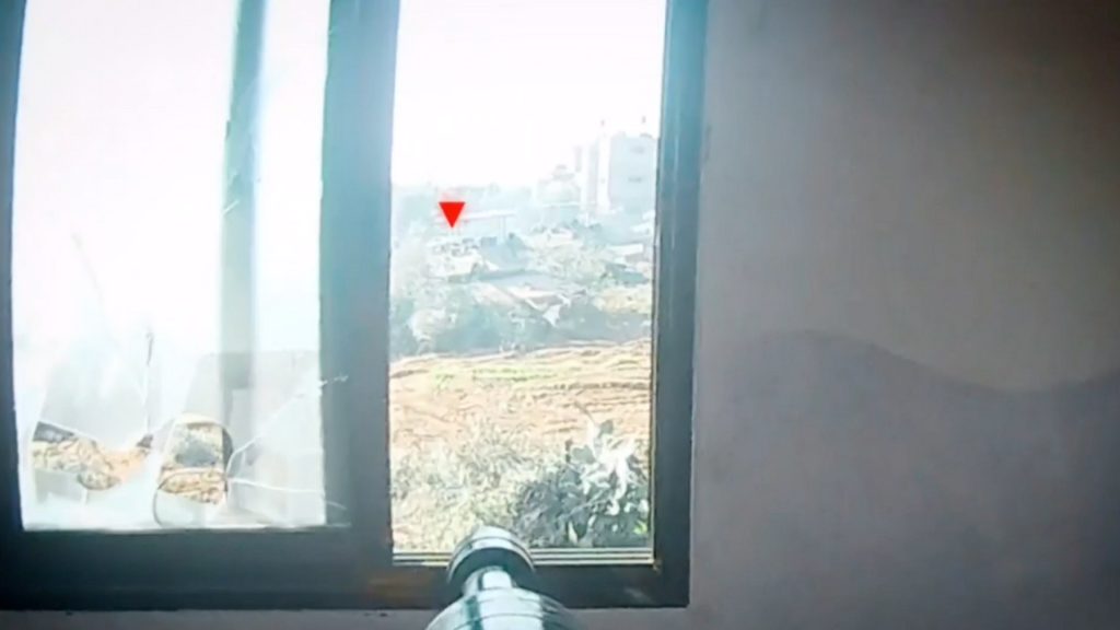 القسام تبث مشاهد جديدة لاستهداف آليات الاحتلال بجباليا البلد