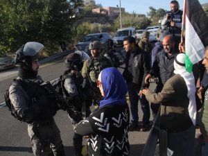 إسرائيل المأزومة بغزة هل تبحث عن انتصار لها بالضفة؟