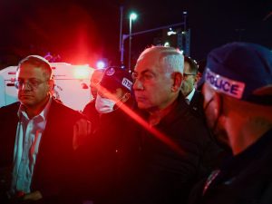 هآرتس: أكاذيب نتنياهو نفدت