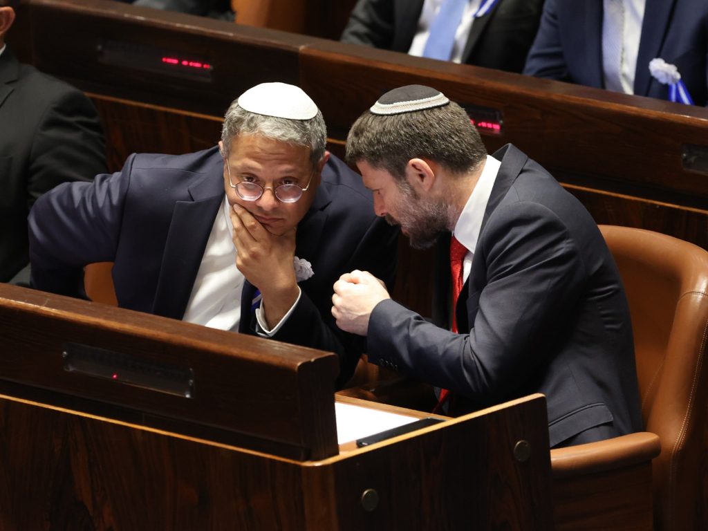 بن غفير يدعم سموتريتش ويدعو لقتال حماس بدلا من التفاوض بشأن الأسرى