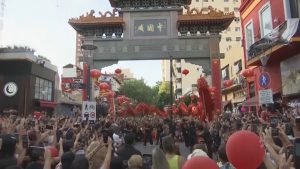 فيديو. شاهد: احتفالات بقدوم العام الصيني الجديد في عاصمة الأرجنتين